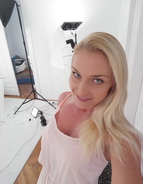 ライブストリーミングOnlyFans 美しい裸 写真