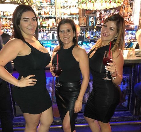 美しいベイビーOnlyFans ヌード 画像