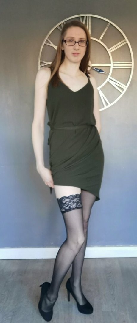 aprilrosejonesxfree top profile image