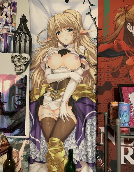 Nina Rei ポルノスター アダルト 画像