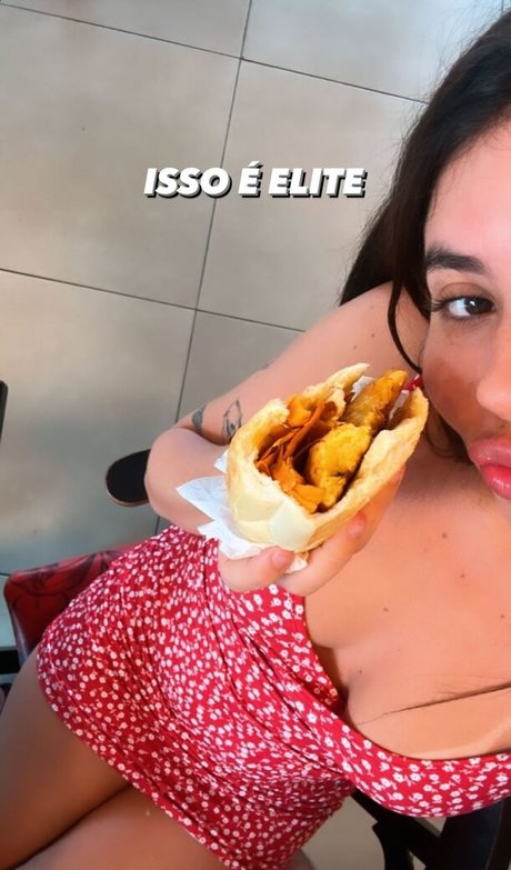 Carlevellyn 最高の女優 写真