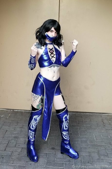 bbydollkat ホットなモデル 写真