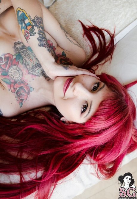 Neruvbe 独占女優 写真