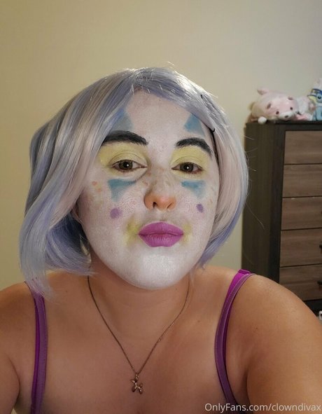 シシーオンリーファンズ 無料セクシー 写真