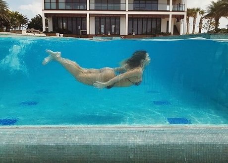 痩せたブロンドのOnlyFans ポルノ 画像