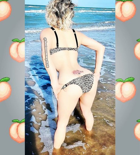 Hotmommy956 ポルノ女優 写真