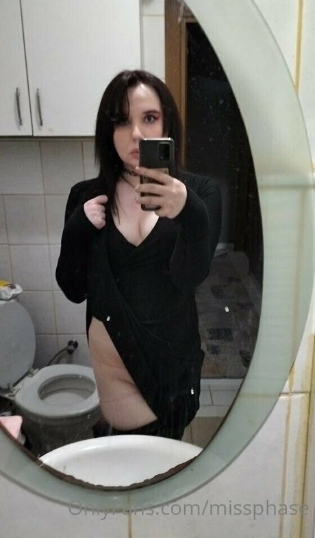 曲線美の黒檀OnlyFans セクシーヌード 写真