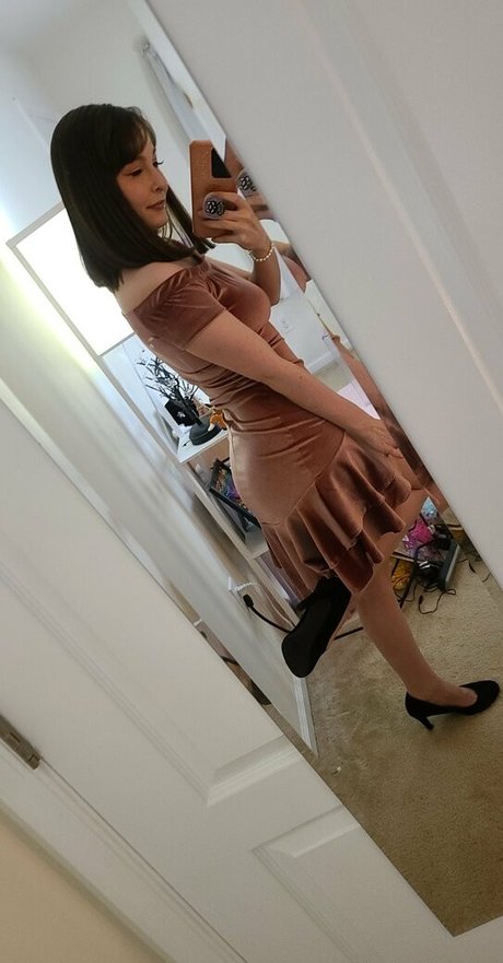 cherryvonfairyfree ポルノスター アダルト 写真