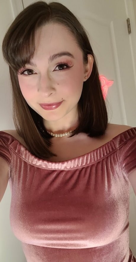 cherryvonfairyfree アダルトスター 画像