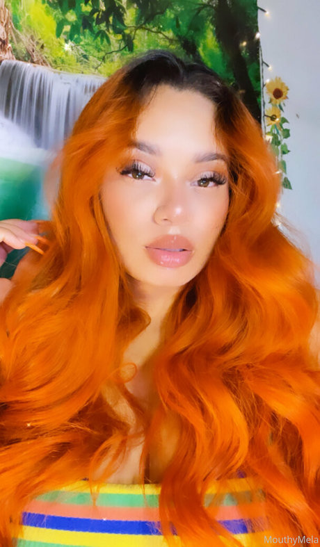 mouthymela 完璧なモデル 画像