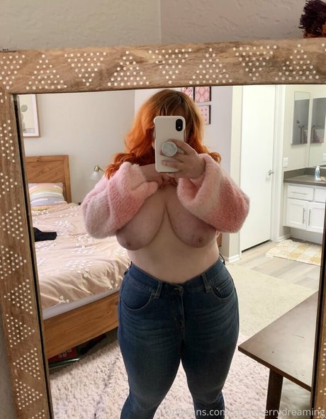 ブルネットのPOV OnlyFans ホットヌード 写真