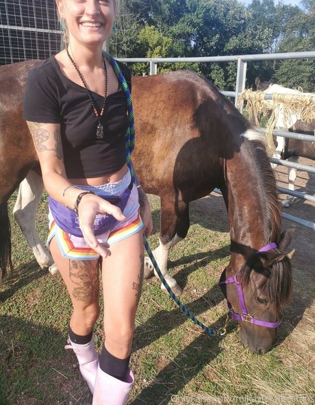 mikaylarainesfans 独占スター アーカイブ