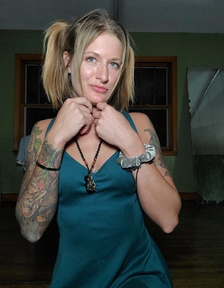 mikaylarainesfans スターセックス 画像