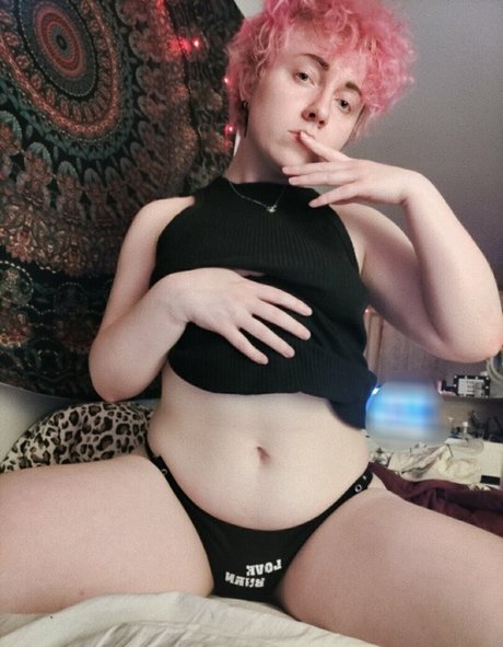 baibeloved 裸のポルノスター 写真