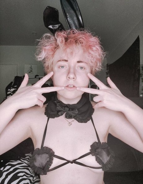 baibeloved かわいいモデル 画像