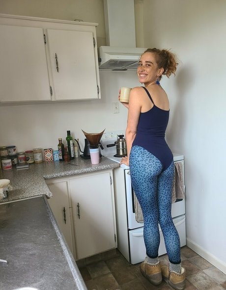 フィンドムオンリーファンズ 無料ポルノ ギャラリー