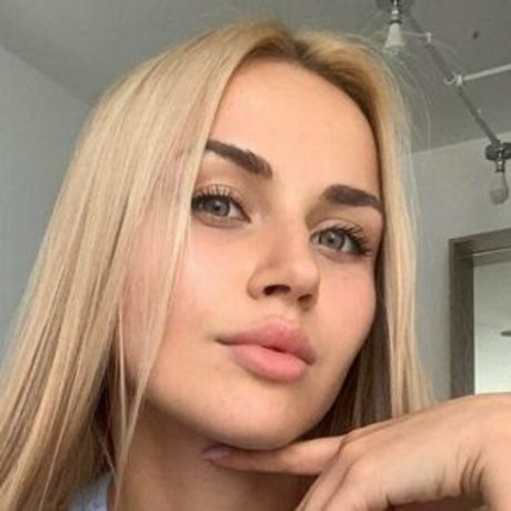 spicybloondie スターセックス 写真