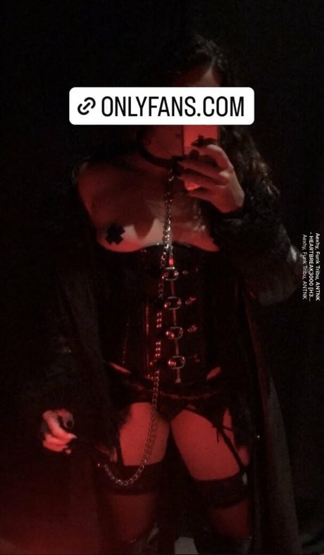 mostcharismaticgurl エロティックなポルノスター 画像