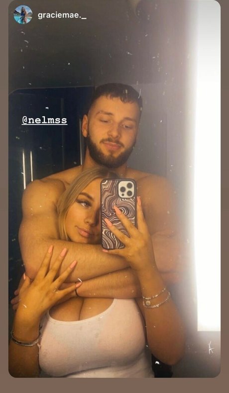 裸のプリンセスOnlyFans セクシーヌード 画像