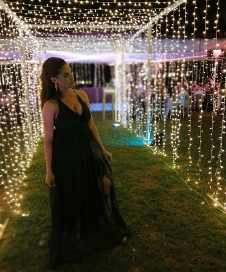 ニューハーフ POV OnlyFans ホット 写真