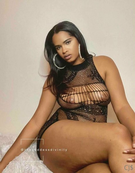 tiny barbie 可愛いモデル 写真