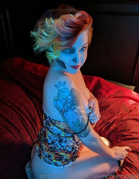 commandingcoquette ヌードのポルノスター ギャラリー