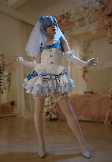 ぽっちゃり痴女OnlyFans ホットヌード 写真