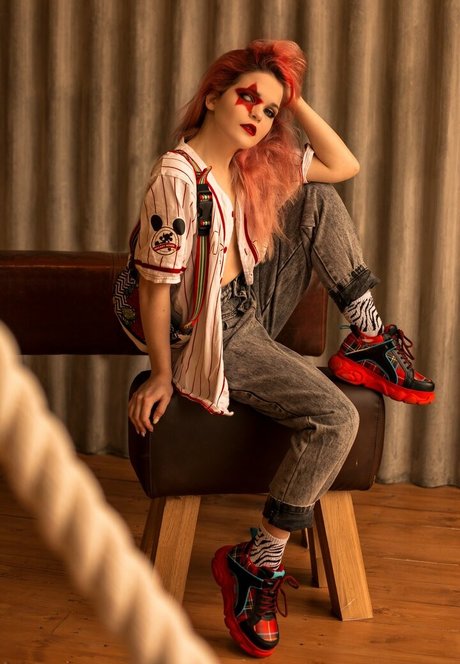 asmr フェラチオ onlyfans セクシーヌード 画像