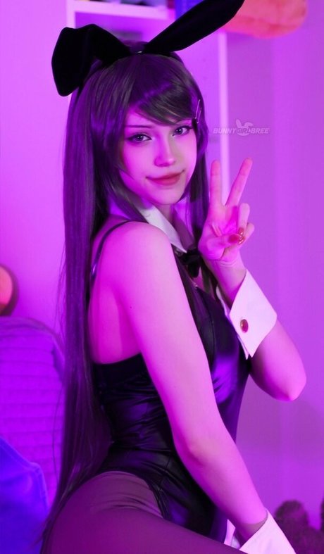 BunnyGirlBree xxxスター 写真