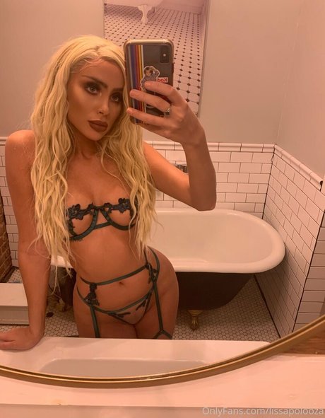 lissapolooza セクシーなポルノスター 画像