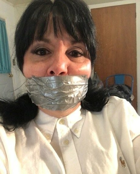 若いティーンのOnlyFans ポルノ ギャラリー