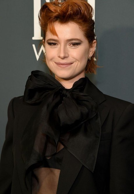 Jessie Buckley 最高のモデル 画像