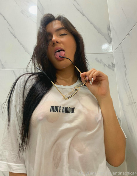 主観視点のアジア人OnlyFans セクシーxxx 写真