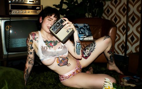 annieforfree 独占ポルノスター 写真