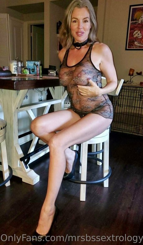 mrsbssextrology 独占女優 画像