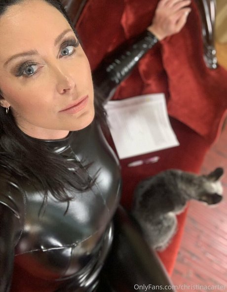 騎乗位熟女OnlyFans ポルノ アーカイブ