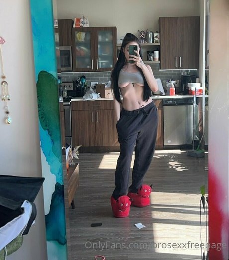 ニューハーフ POV OnlyFans アートポルノ アーカイブ