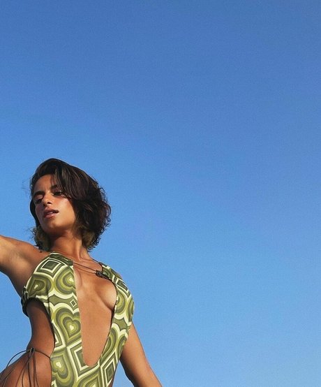 Bego Vargas ヌードモデル 写真