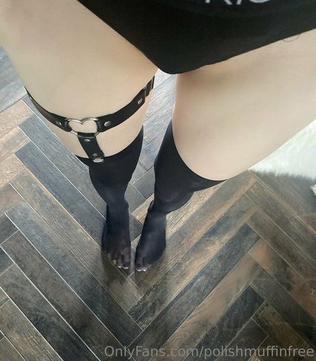 黒髪の熟女OnlyFans 無料セクシー 写真