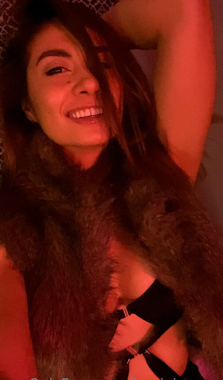 jessieismore xxx女優 写真