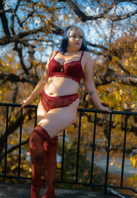 spacebootyy ポルノスター アート 画像