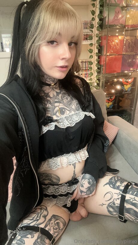 ジーンズのお尻OnlyFans ヌード 写真