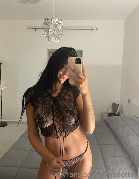 Benedetta ポルノスター 高品質 写真