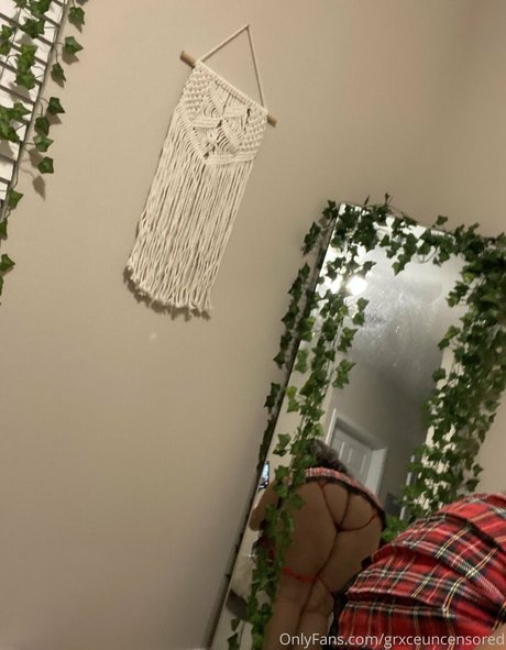 Grxceuncensored 独占スター 写真