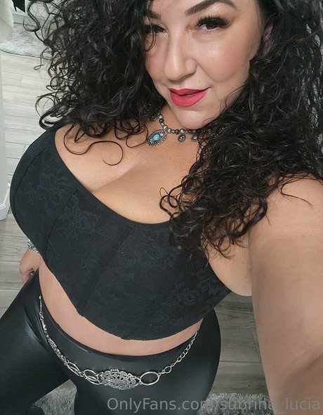 フラットオンリーファン ポルノ 写真