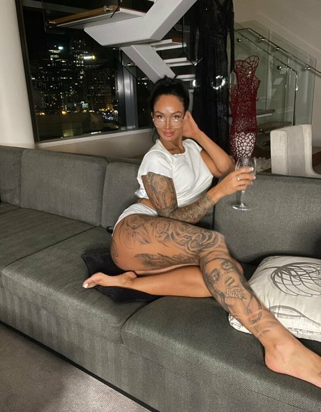 hayleyvernon セックスポルノスター ギャラリー