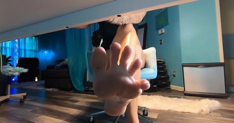 Mikayla Miles 美しいポルノスター ギャラリー