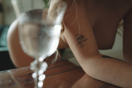 女子高生OnlyFans ポルノ 写真