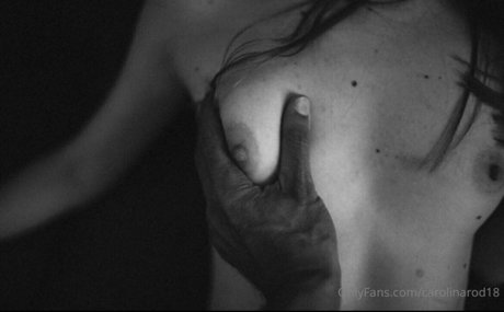 Carolina Rodrigues 素敵なスター 写真