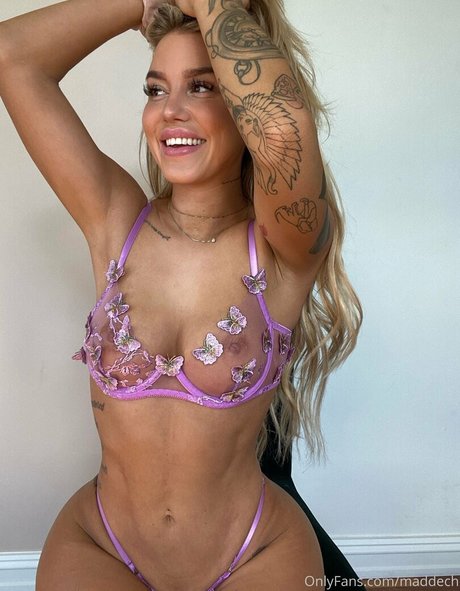 maddech アダルトスター 写真